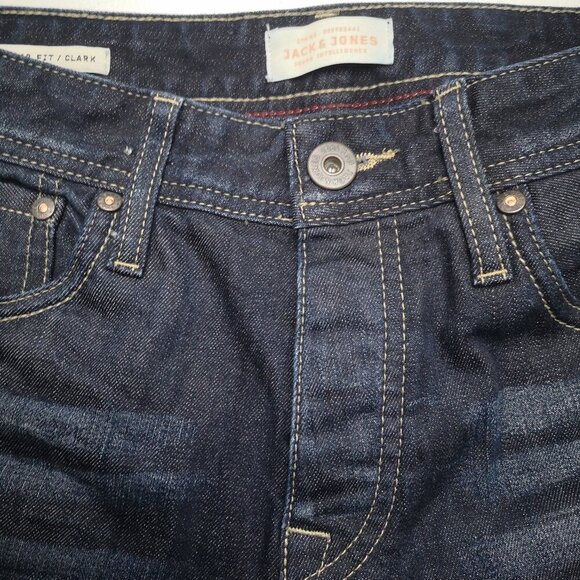 Jack & Jones Regular Fit Men's Size 29/32 Clark Dark Wash Button Fly Jeans - Picture 5 of 15